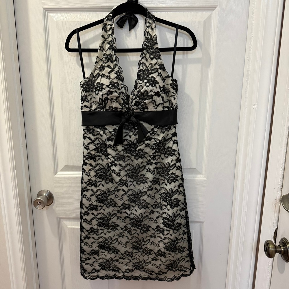 White House Black Market Black Size 4 Lace Halter Dress A-Line Bow Formal Hoco *